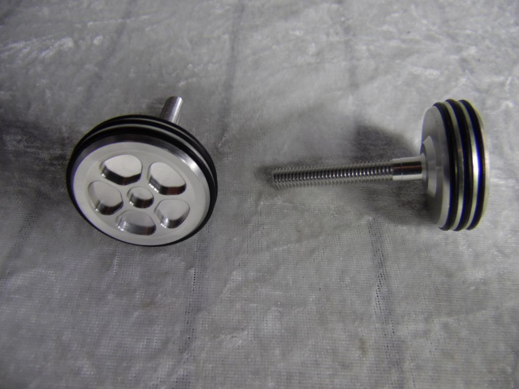 ​Lenkerknebel Alu CNC mit O-Ringen