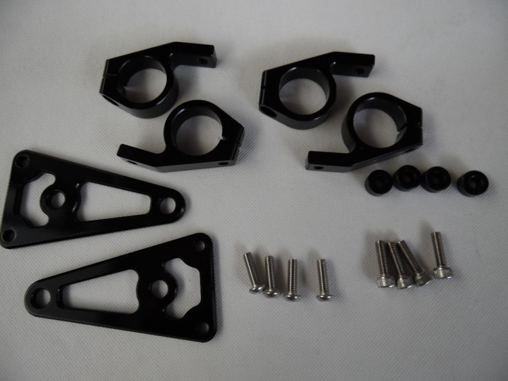 ​​Lampenhalter Alu CNC schwarz für 30mm Standrohre