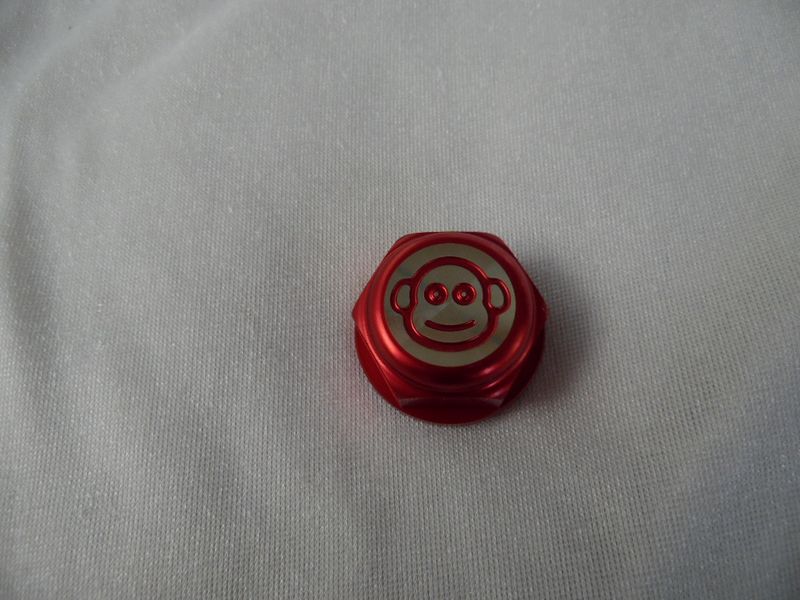 ​Zentralmutter Gabel Steuerkopfmutter Alu CNC Monkey rot