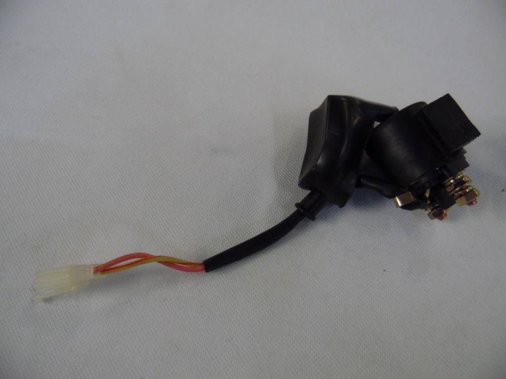 ​Anlasser Relais 12V​ mit 2-Fach Flachstecker