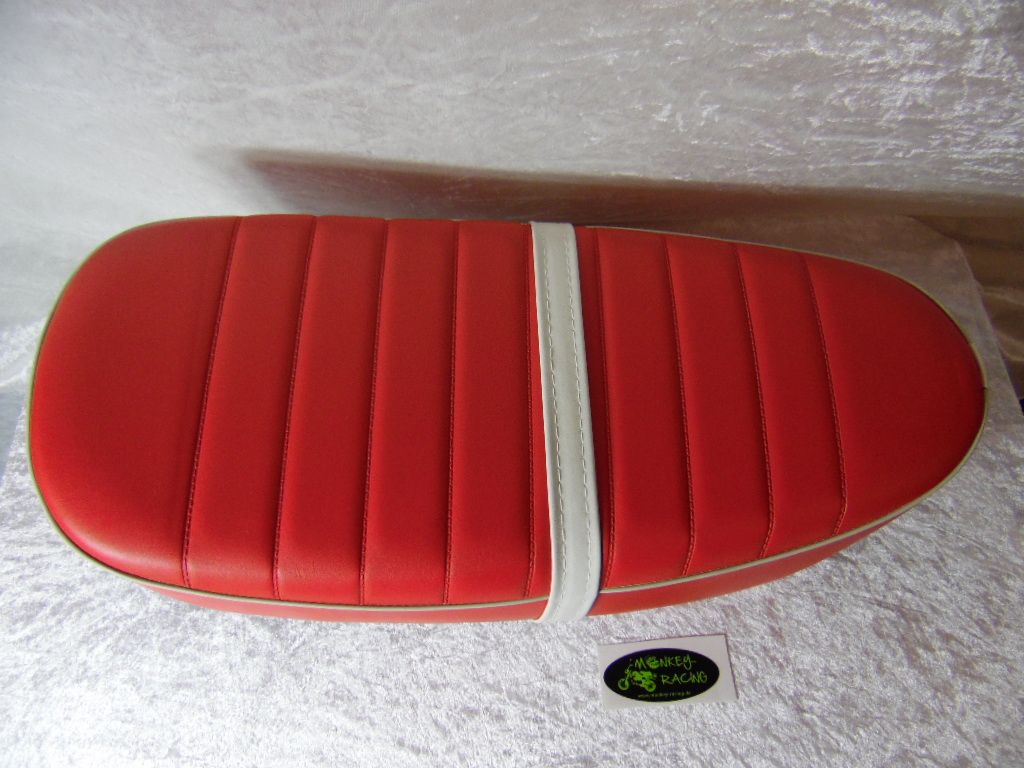 ​Sitzbank SkyMax 5,5l rot (bis 2012)