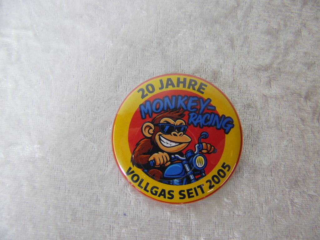Button &quot;20 Jahre Monkey-Racing&quot;