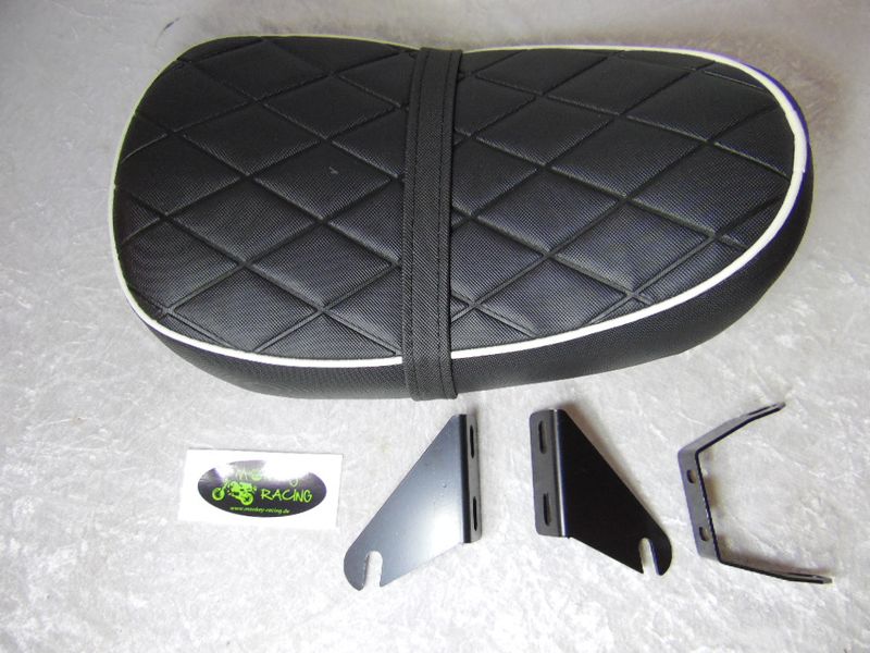 ​Sitzbank Monkey SkyMini new sport low Raute mit weißen Keder