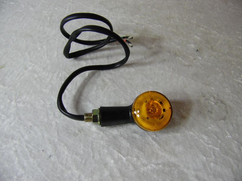 ​​Blinker X-Bongo LED hinten links mit E-Nummer