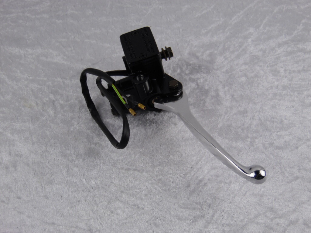 Bremszylinder vorne mit Bremshebel