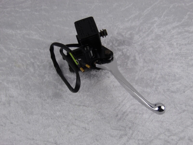 Bremszylinder vorne mit Bremshebel