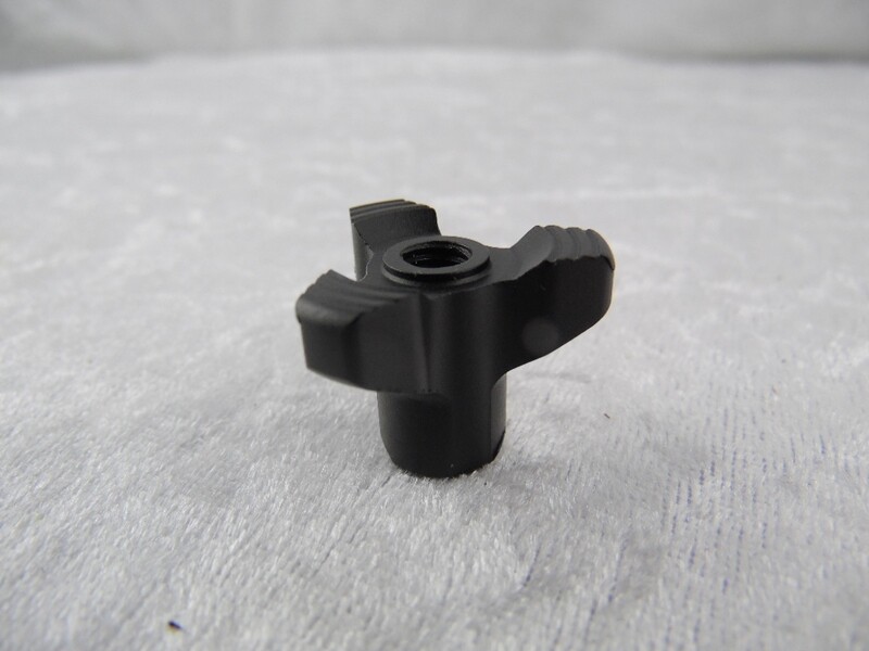 Einstellschraube Bremsgestänge Alu schwarz