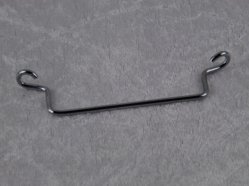 Tachowellenführung am Kotflügel SkyMax