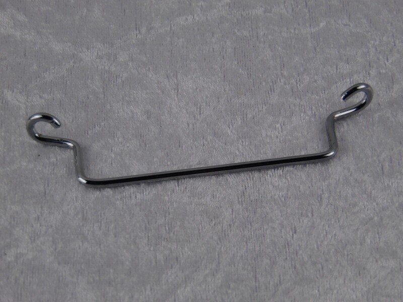 Tachowellenführung am Kotflügel SkyMax