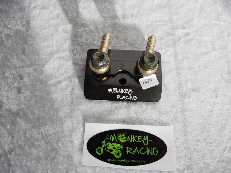 Ölkühler Anschlussplatte CNC schwarz mit "Monkey-Racing" Logo