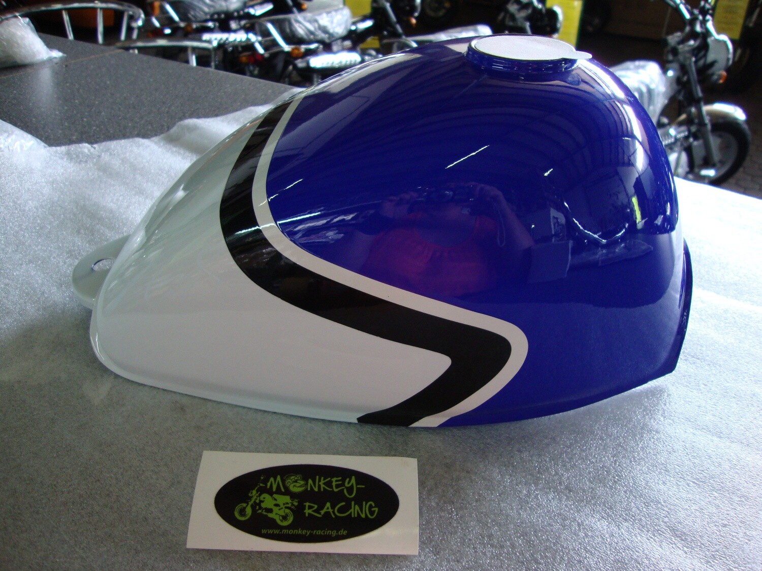 Tank SkyMini Euro 3,  3-farbig, blau/weiß/schwarz