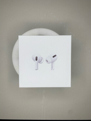 AM AIRPOD PRO 1ST GEN