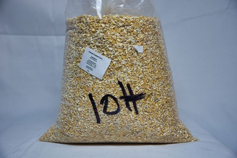 CRACKED CORN - (WE BAG) 10 - LB