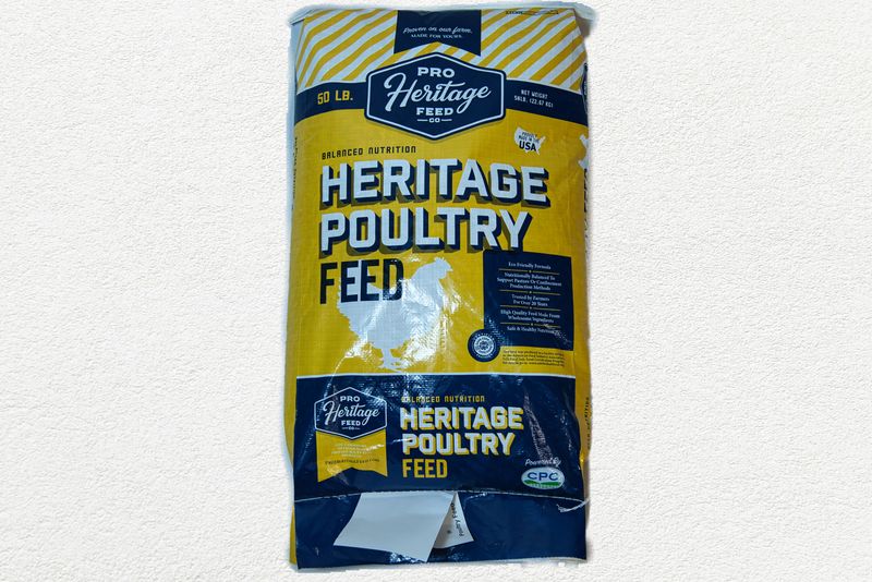 Pro Heritage Chicken Feed Scratch 5 Way 50 lb