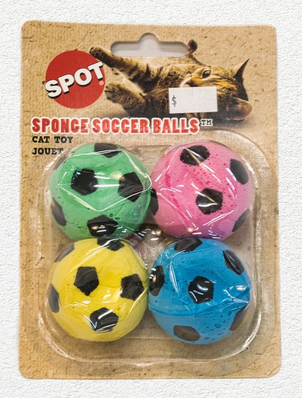 SPOT SPONGE SOCCER BALLS 4PK