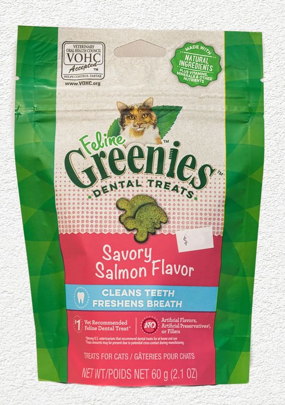 GREENIES FELINE TREAT SAVORY SALMON 2.5oz