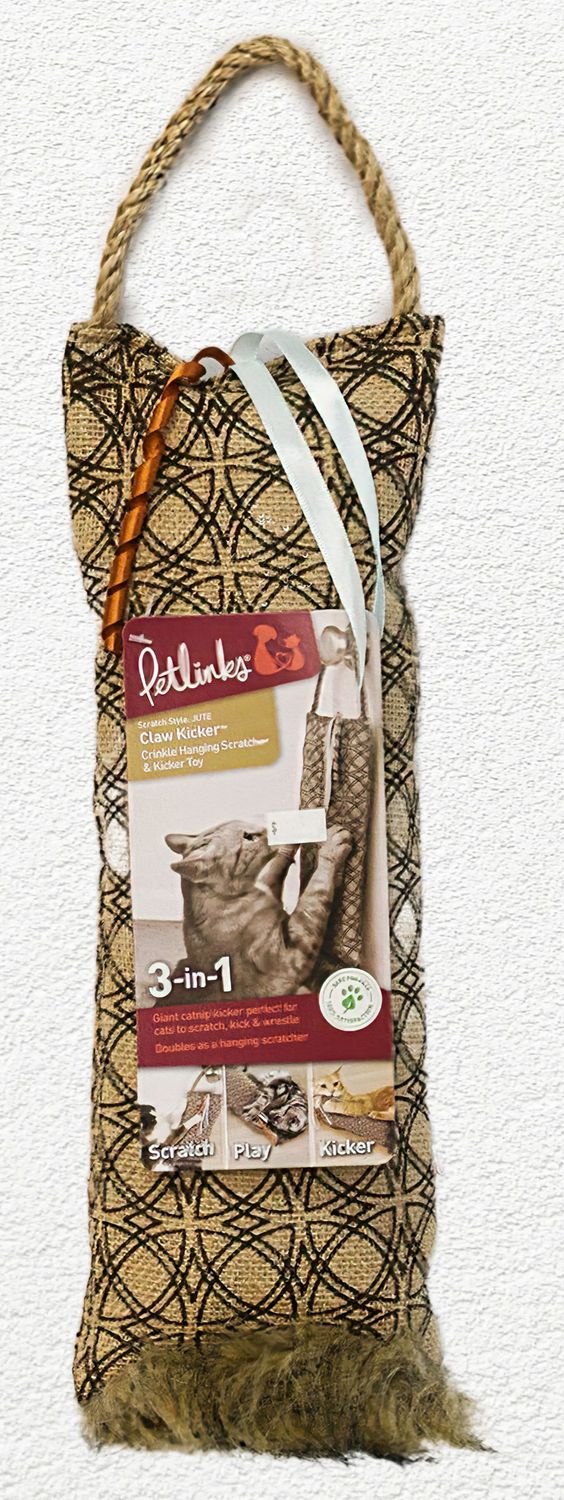 Petlinks Claw Kicker Hanging Scratch Pillow