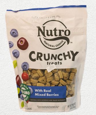 NUTRO DOG TREAT CRUNCHY MIXED BERRY 16oz