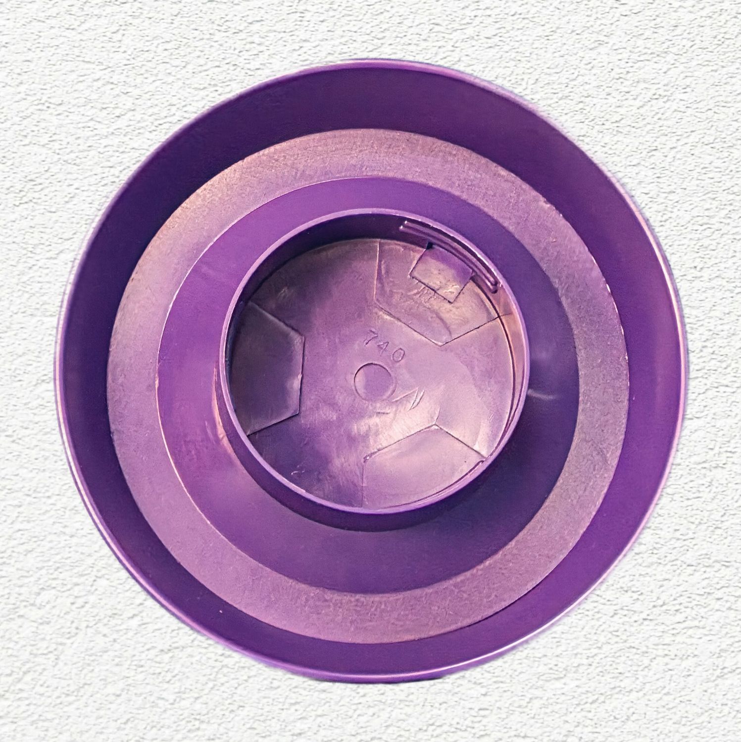 Little Giant 1 Quart Screw-On Poultry Waterer Base, Purple