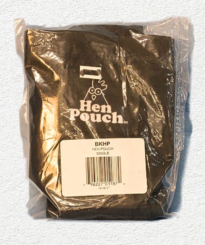 HEN POUCH SINGLE BLACK