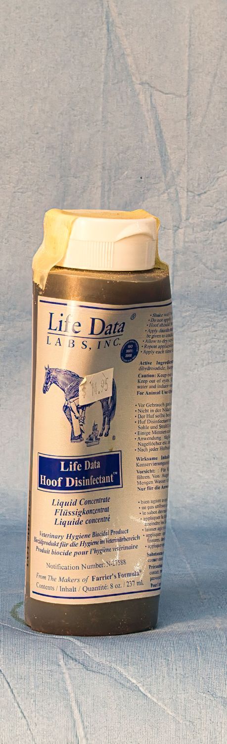 LIFE DATA HOOF DISINFECTANT 8oz