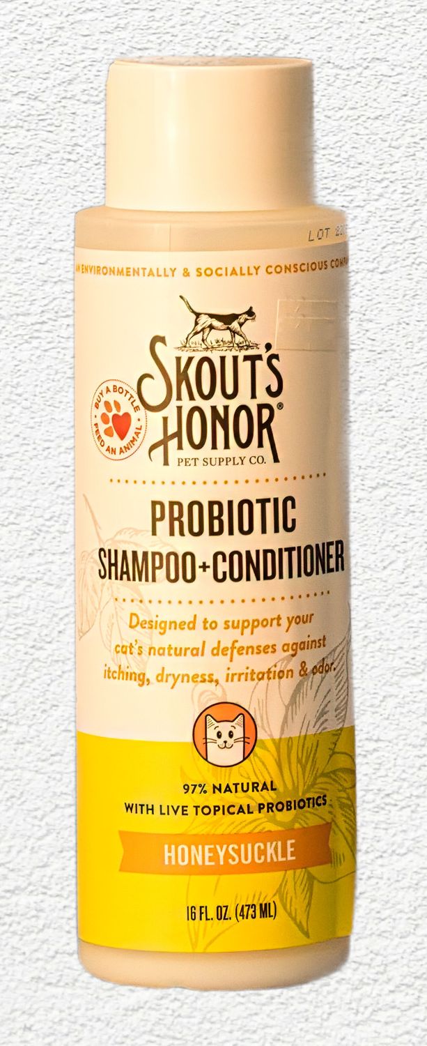 Skout's Honor Cat Probiotic Shampoo + Conditioner - Honeysuckle 16 oz