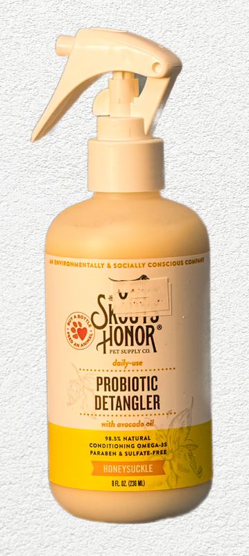 Skout's Honor Probiotic Detangler - Honeysuckle, 8 oz