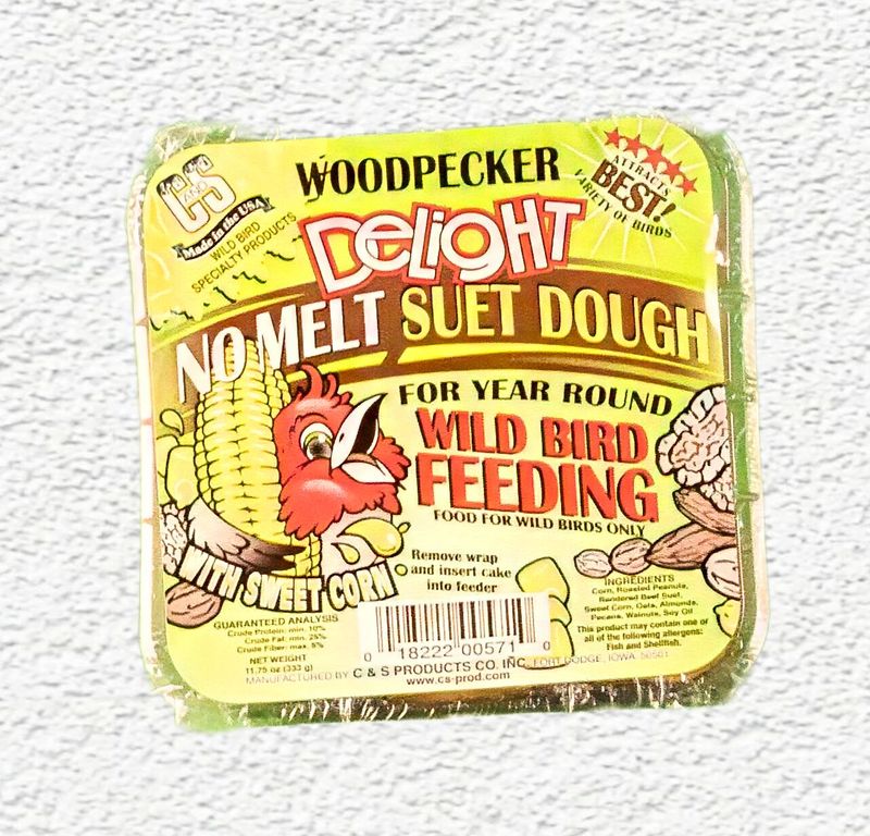 C&S Woodpecker Delight No-Melt Suet Dough, 11.75 oz.