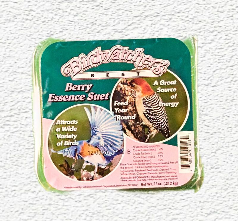 Pine Tree Farms Berry Essence Suet Cake (11 oz)