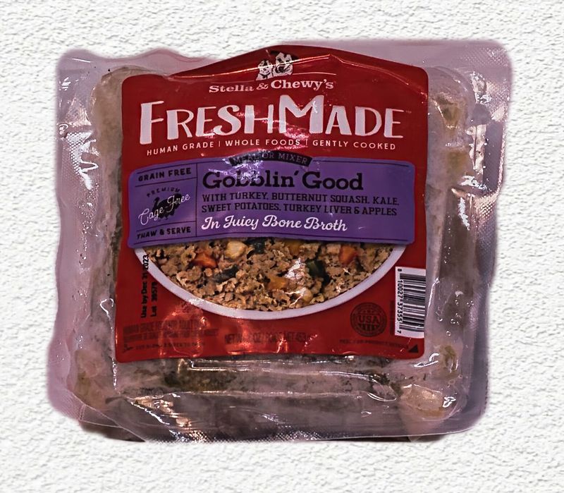 Stella & Chewy's FreshMade Gobblin' Good Gently Cooked Dog Food – 16 oz