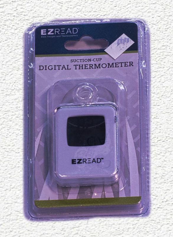 EZREAD DIGITAL SUCTION CUP WINDOW THERMOMETER