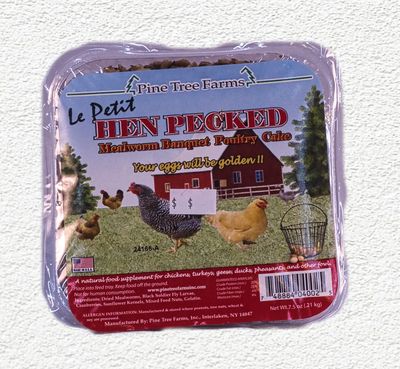 Hen Pecked Le Petit Mealworm Banquet Poultry Cake