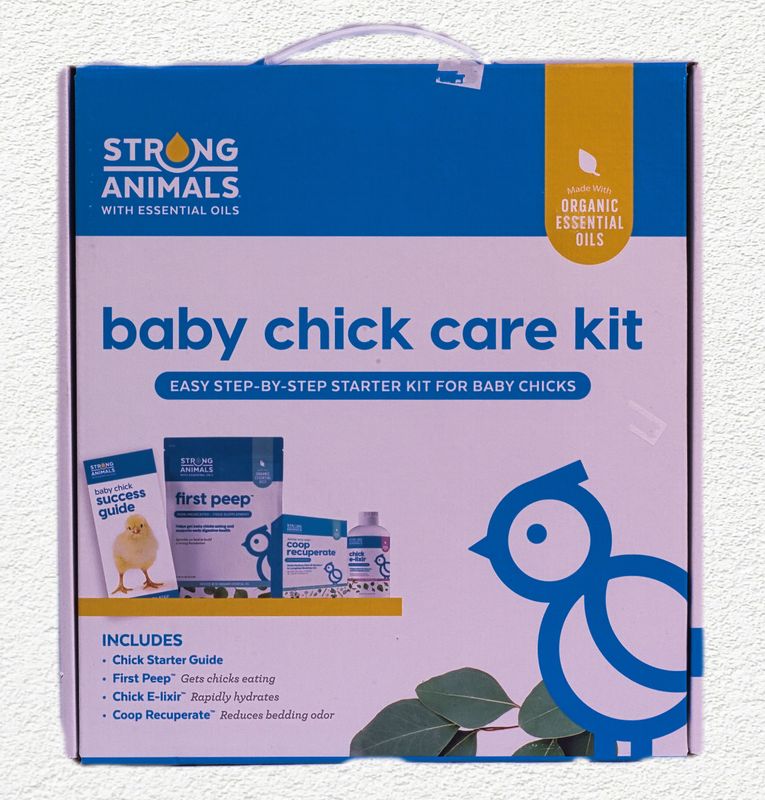 STRONG ANIMALS BABY CHICK CARE KIT