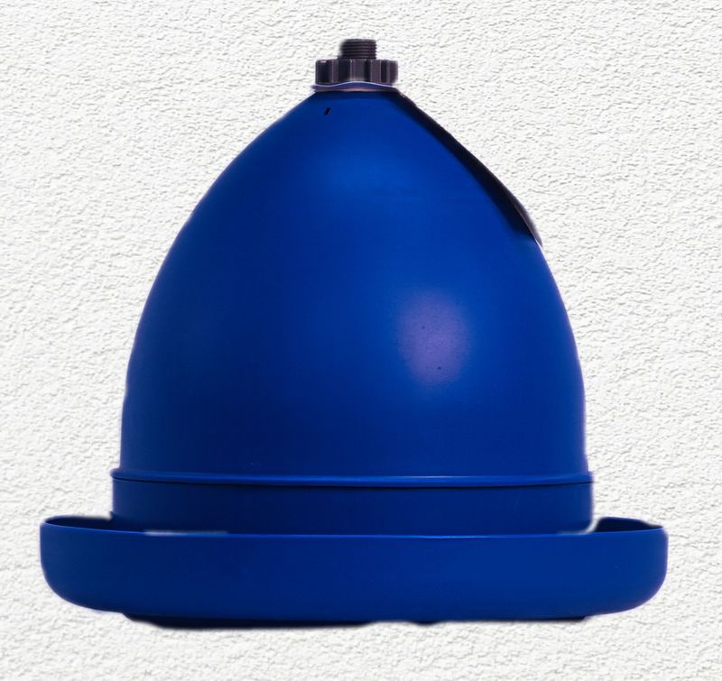 CHICKEN WATERER - HANGING AUTOMATIC - FARM TUFF