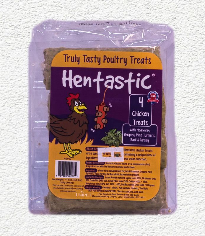 HENTASTIC CHICKEN TREAT STICK