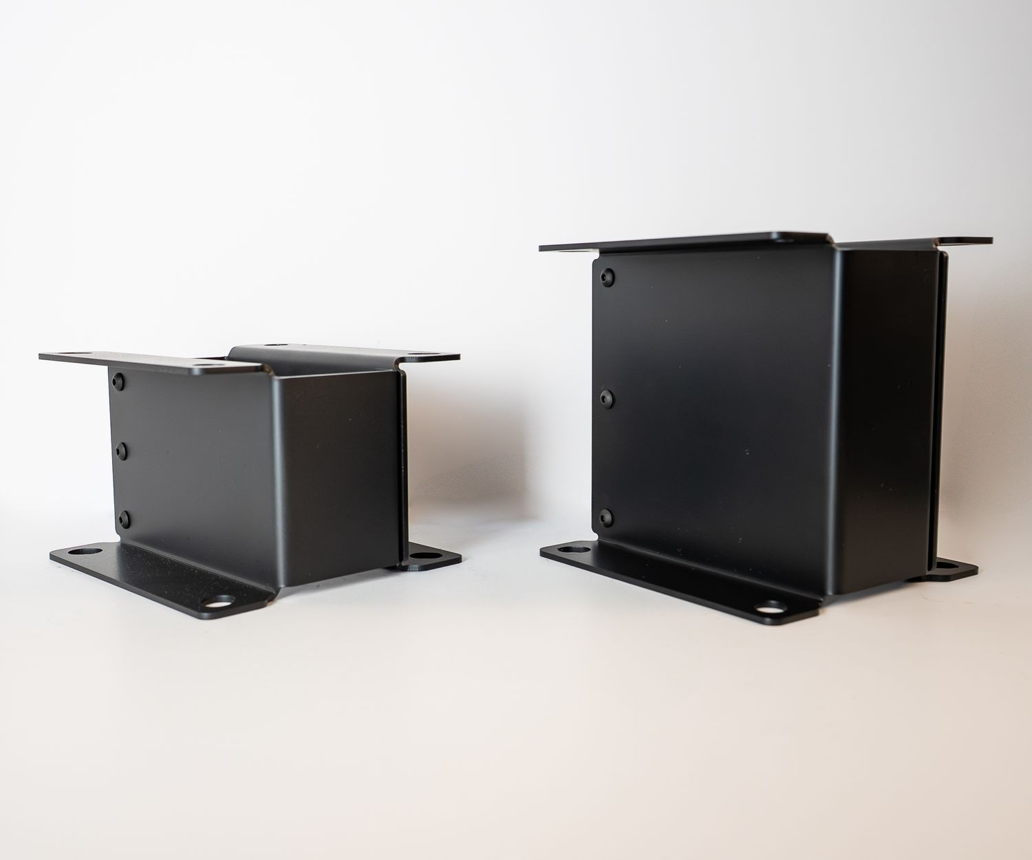 US General Series 3 72" Caster Spacers