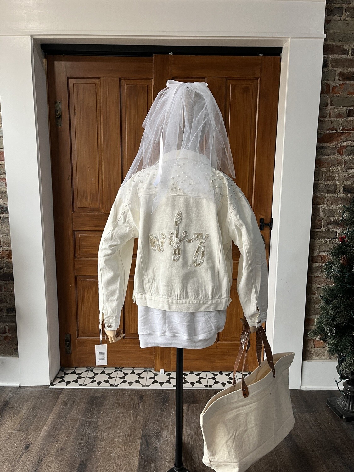Wifey pearl bridal jacket off white