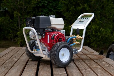 4000 PSI @ 4 GPM - Honda GX390 - &quot;Bandit&quot; Belt Drive