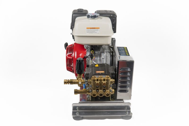 3000 PSI @ 5.5 GPM - Honda GX390 - "HFS" Belt Drive - Comet Pump