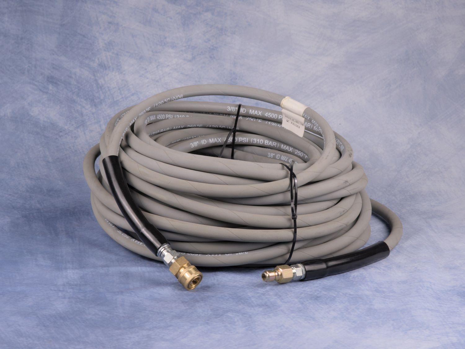 Pressure Washer Hose w/QC - 4000 PSI - 3/8”, Length: 100&#39;