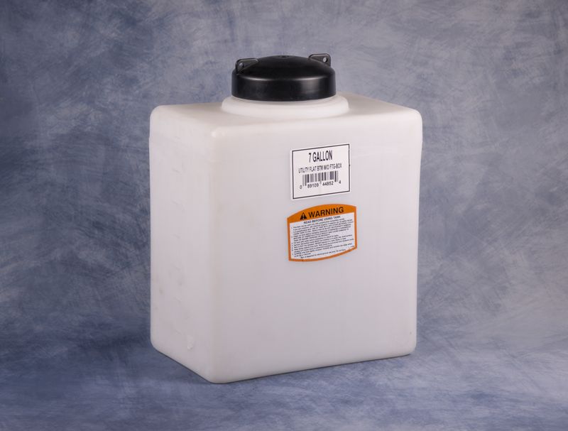 7-gallon Plastic Portable Flat Bottom Utility Tank | Norwesco