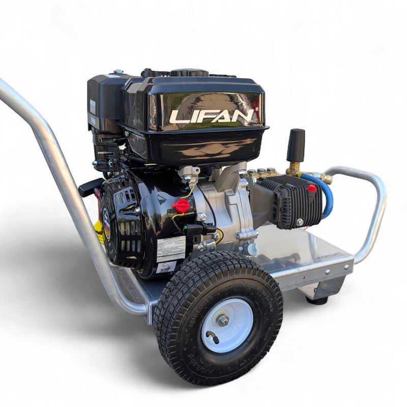 4000 PSI @ 4 GPM - Lifan 15HP - Direct Drive