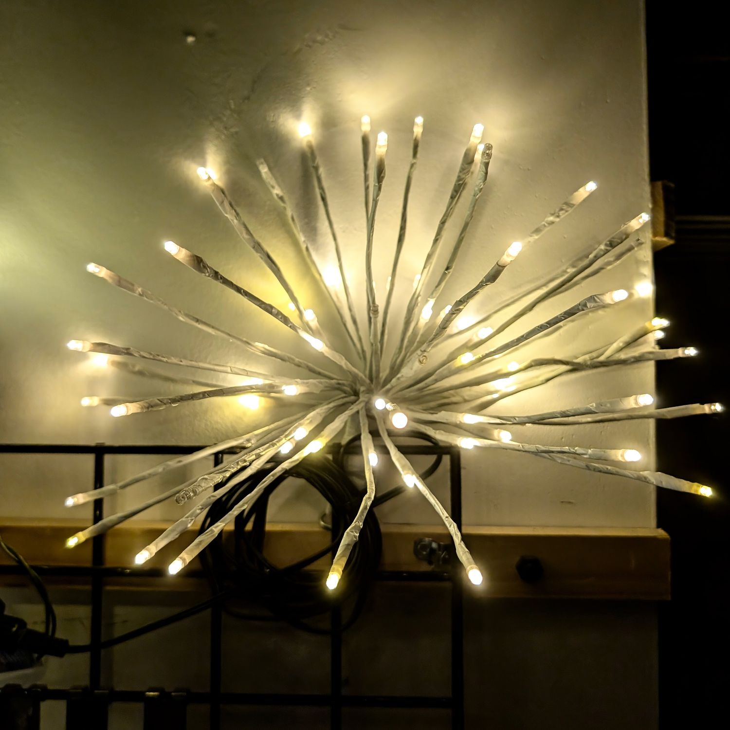16” Warm White Twinkle Spritzer