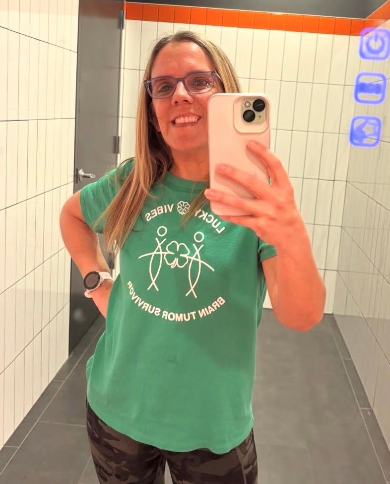 Lucky Vibes Brain Tumor Survivor T (Women's)