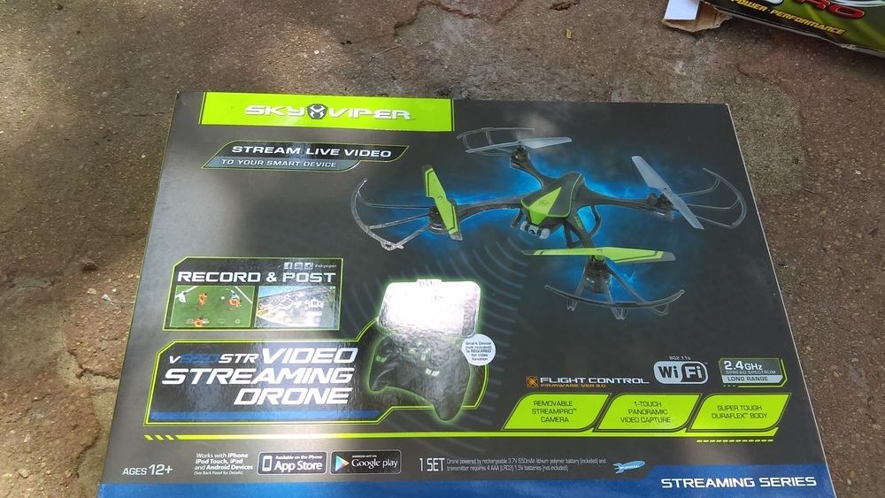 FLYING DRONE WITH CAMERA &amp; VEIWING