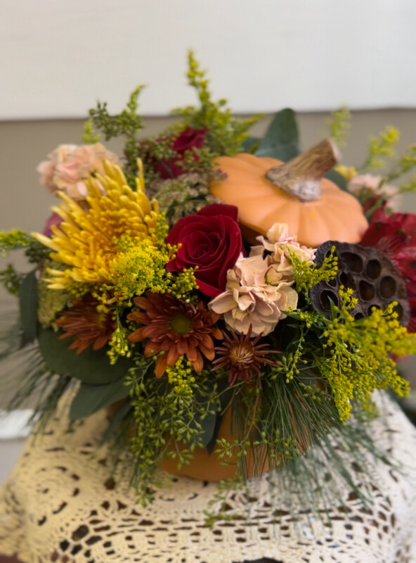 Ceramic Pumpkin Centerpiece - Deluxe