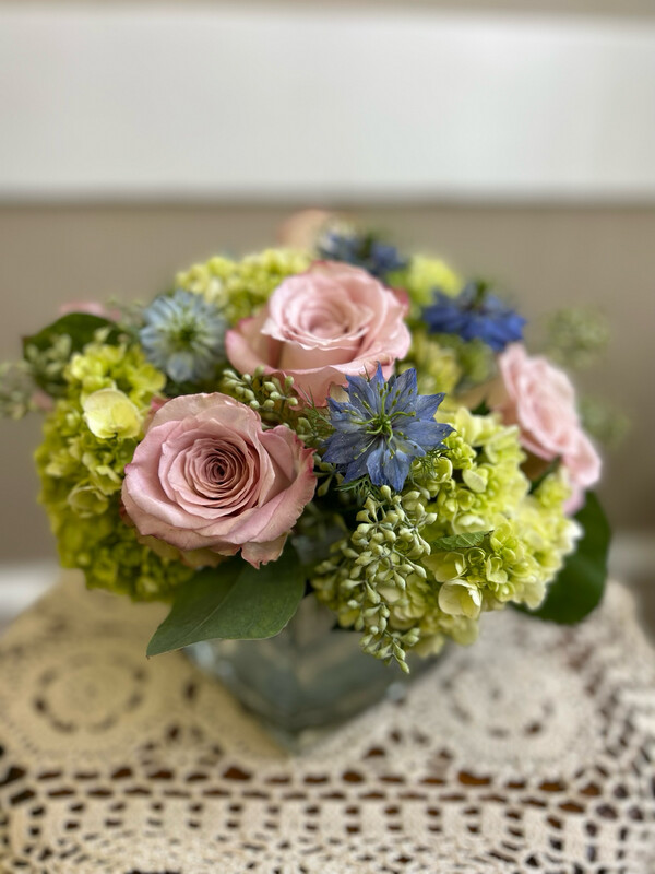 Laurel & Lace Floral Design | Pottstown, PA | Pleasant Thoughts