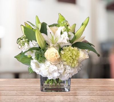 Chic Whites & Greens Laurel & Lace Floral Design | Pottstown, PA | Chic Whites and Greens