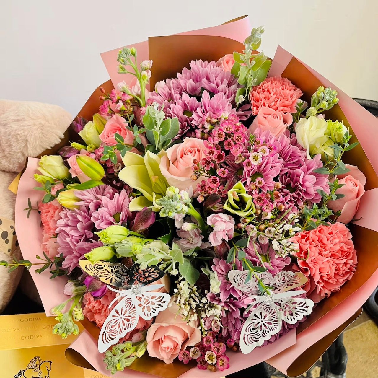 Lavish Designer's Choice Hand-wrapped Bouquet