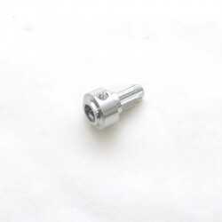 SPTST6888S  Slash 4X4  Aluminum Center Driveshaft Front Hub (Silver)